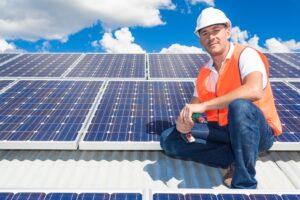 Lee más sobre el artículo ¿Cómo elegir instaladores de placas solares en Murcia y no fallar en el intento?