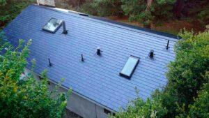 Lee más sobre el artículo La revolución de los tejados solares. Ventajas e inconvenientes
